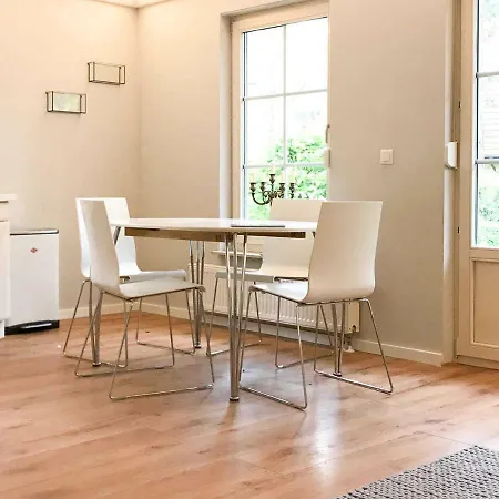 Διαμέρισμα Strandparadies 1 _eg_ Ferienwohnung Prerow